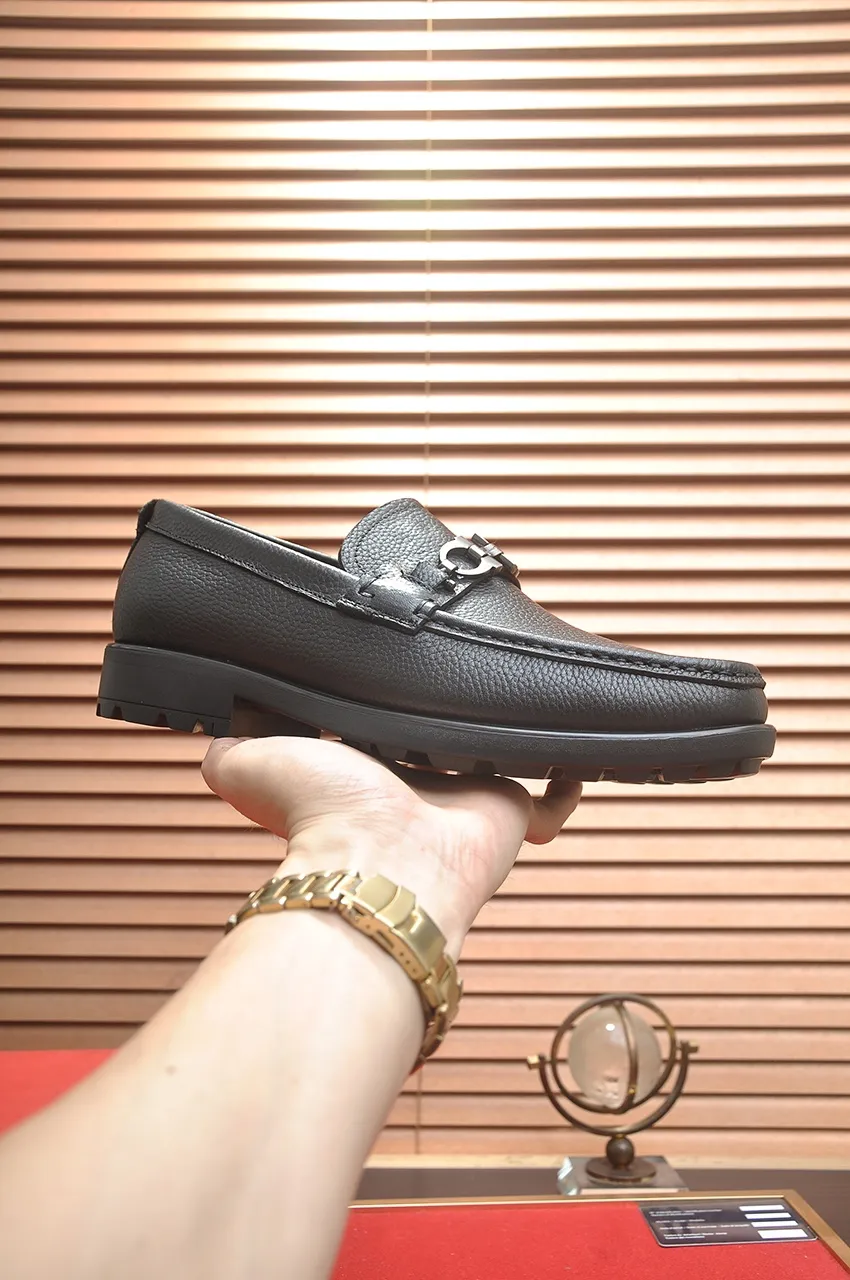 Men's shoes 💰560💶[Ferragamo/Ferragamu] (high-end Niuli) New 🍀 Ferragamo* - top version Ferragamo's classic formal leather shoes! Made of imported original cowhide, the inner top layer is comfortable cowhide lining! Original wear-resistant rubber outsole! High quality products! Code number 38-45 (45 customized)